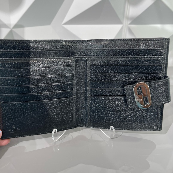 Gucci Short Bifold Wallet Black Canvas And Leather With Silver GG Clasp Closure - Picture 8 of 13